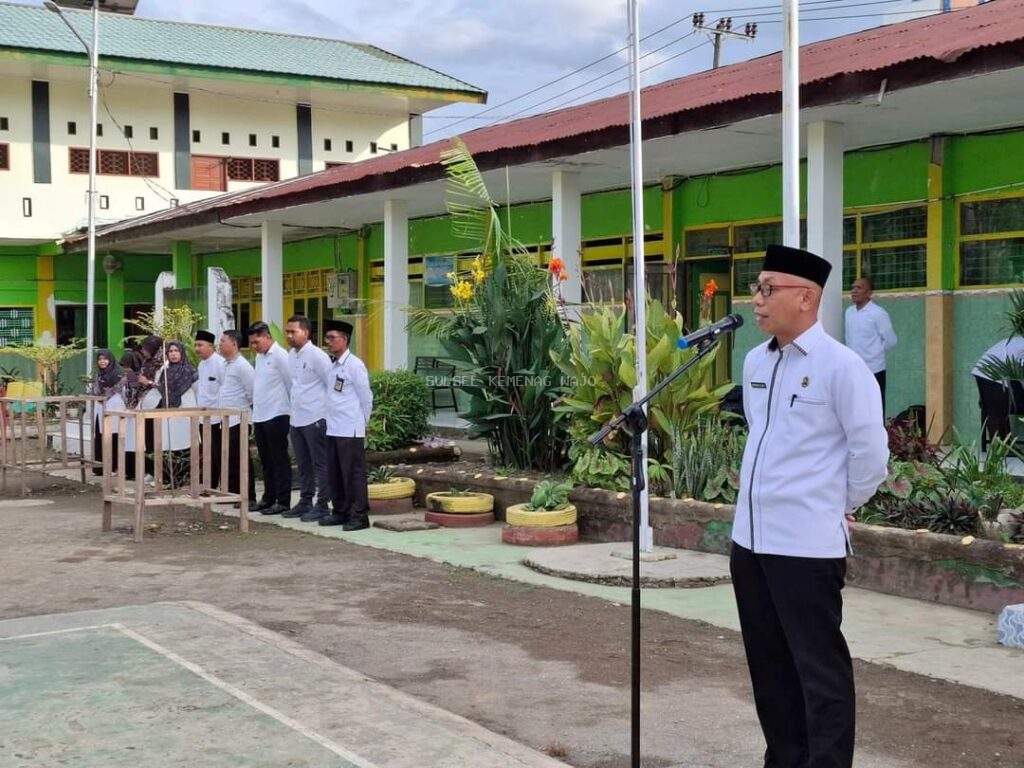 KaKan Kemenag Wajo Buka Asesmen Kompetensi Guru dan Tenaga Kependidikan 