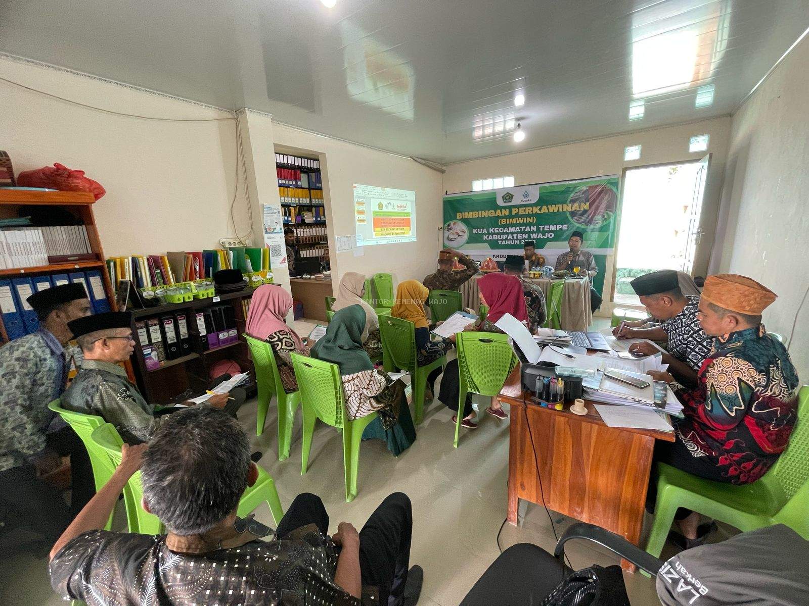 Kemenag Wajo Tingkatkan Mutu Layanan KUA Lewat Monev Rutin