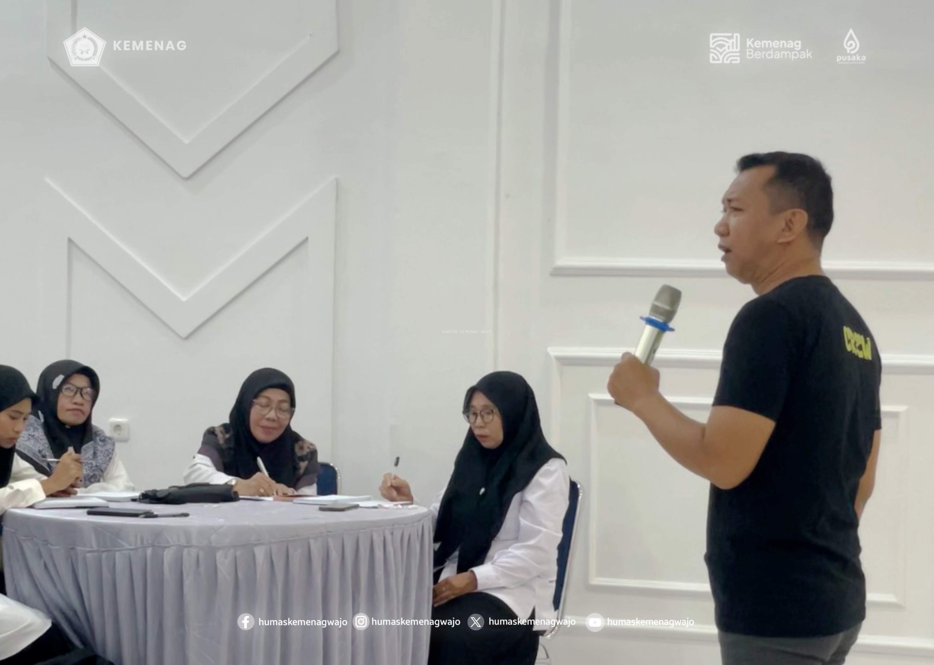 Hadapi Pola Komunikasi Publik yang Kian Dinamis, Katim HDI Kemenag Sulsel Beri Solusi