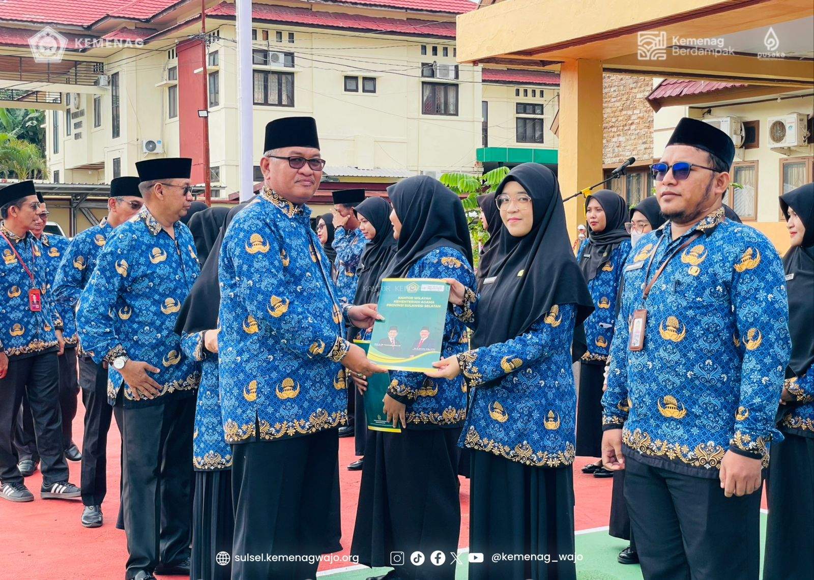32 ASN Kemenag Wajo Terima SK 100 Persen, Kakankemenag: Ini Amanah Besar Negara