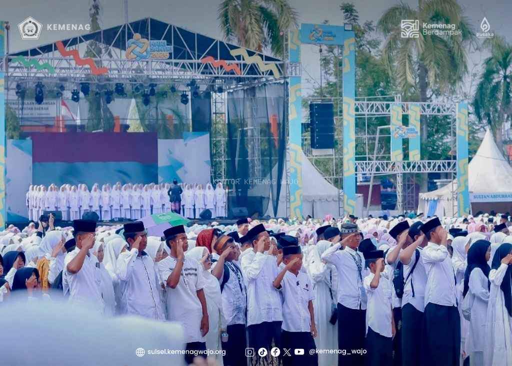 Bukti Wajo Barometer Pesantren Sulsel, Apel HSN 2026 Dipadati Ribuan Santri Hingga Meluber